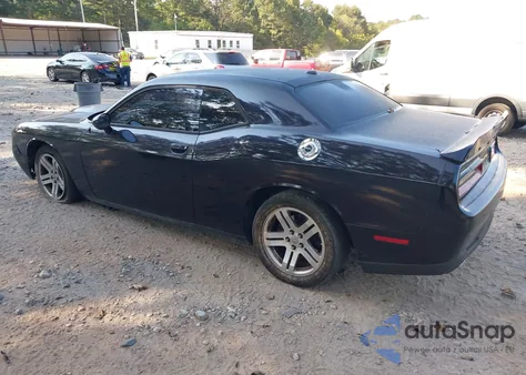 2015 Dodge Challenger R/T z USA, uszkodzony, nr VIN 2C3CDZAT4FH701843
